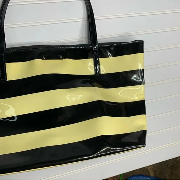 Kate Spade Penn Valley Sophie Tote Bag - Picture 11 of 13